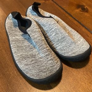 Water shoes